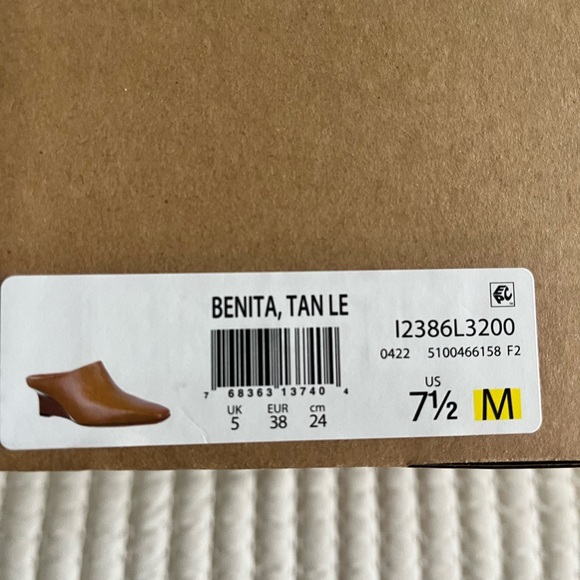 Vince Benita Women's Mules Genuine Leather Size 7 M NWT - Picture 6 of 9